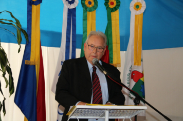 Foto - SESSÃO SOLENE - HOMENAGENS E CONCESSÃO DE TÍTULOS HONORÍFICOS