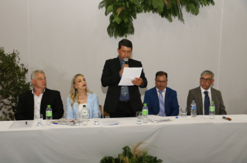 Foto - POSSE DOS VEREADORES, PREFEITA E VICE-PREFEITO