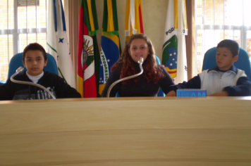 Foto - Sessão de Instalação da Câmara Mirim e Eleição da Mesa Diretora - 25/08/2011