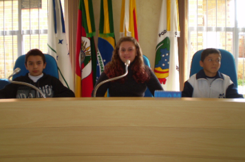Foto - Sessão de Instalação da Câmara Mirim e Eleição da Mesa Diretora - 25/08/2011